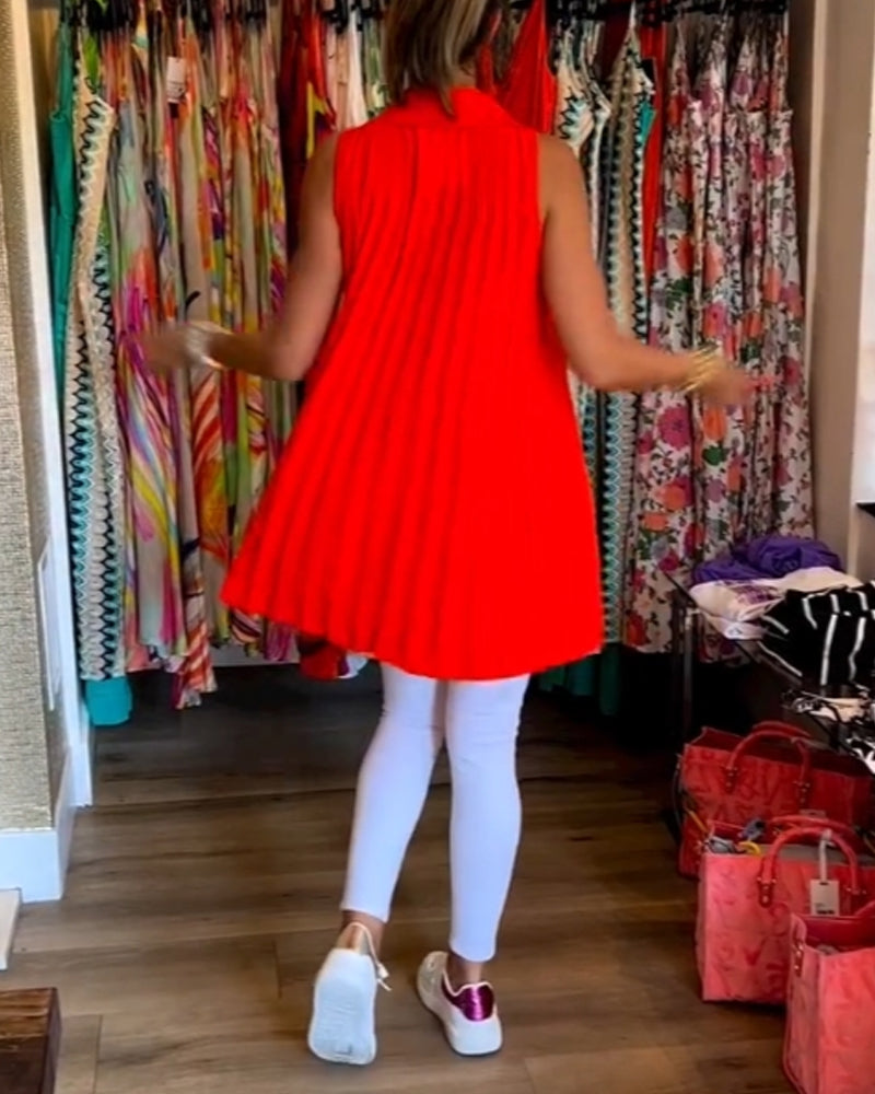 Nina® | Sleeveless top with ruffles and a collar