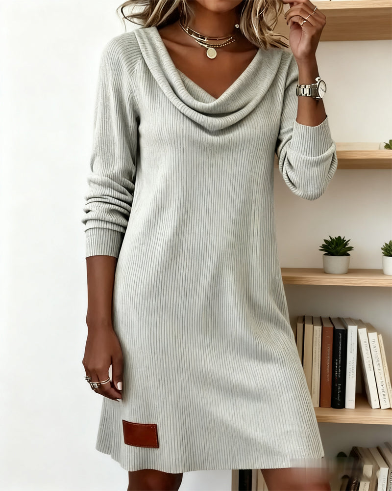 Straight Dress with Long Sleeves and High Collar