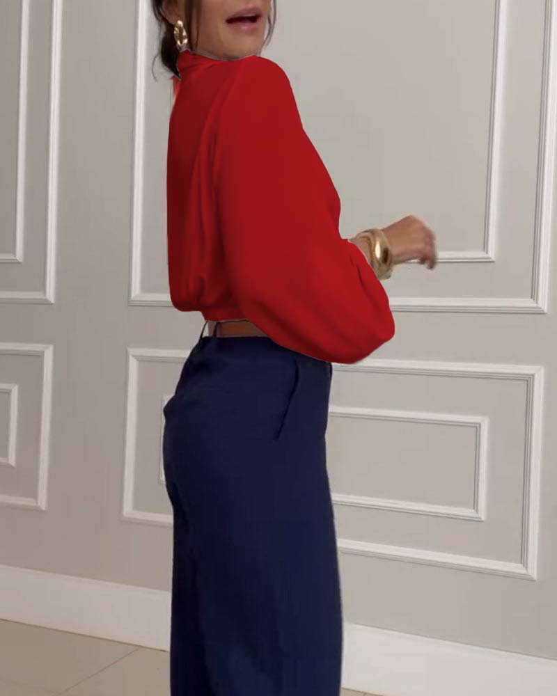 Trendy Lantern Sleeve Blouse with Solid V-Neck