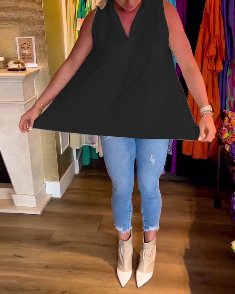 Nina® | Sleeveless top with ruffles and a collar