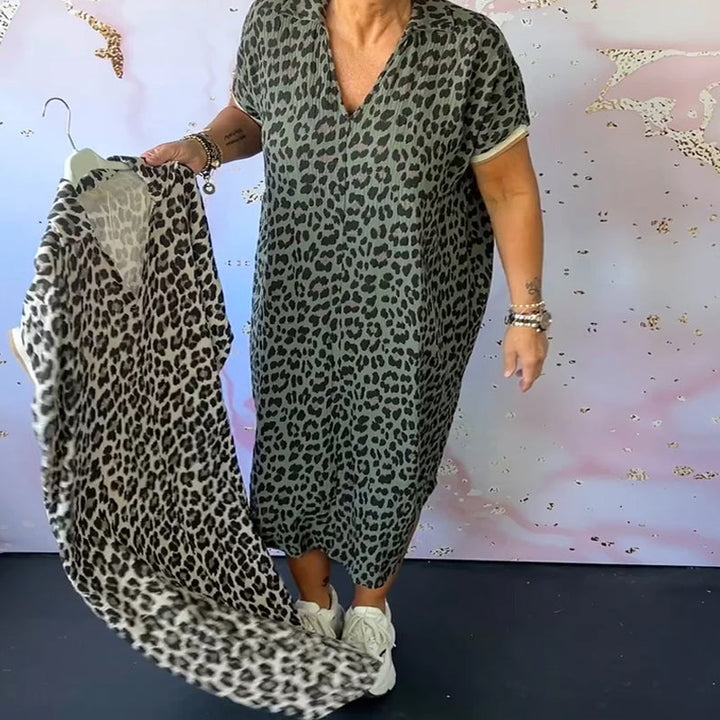 Short-Sleeved V-Neck Leopard Print Dress