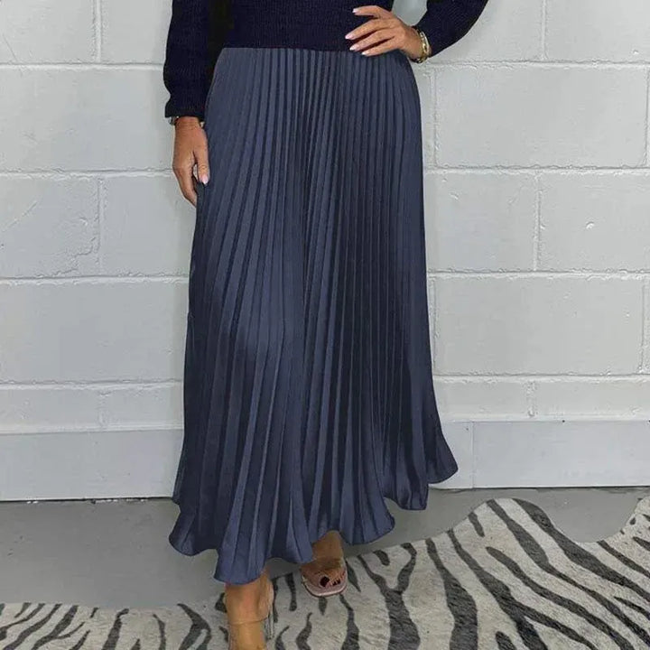 CAMILLA – MAXI DRESS WITH SWEATER & PLEATED SKIRT