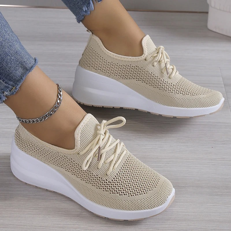 Wendy | Comfortable Casual Lace-Up Sneakers