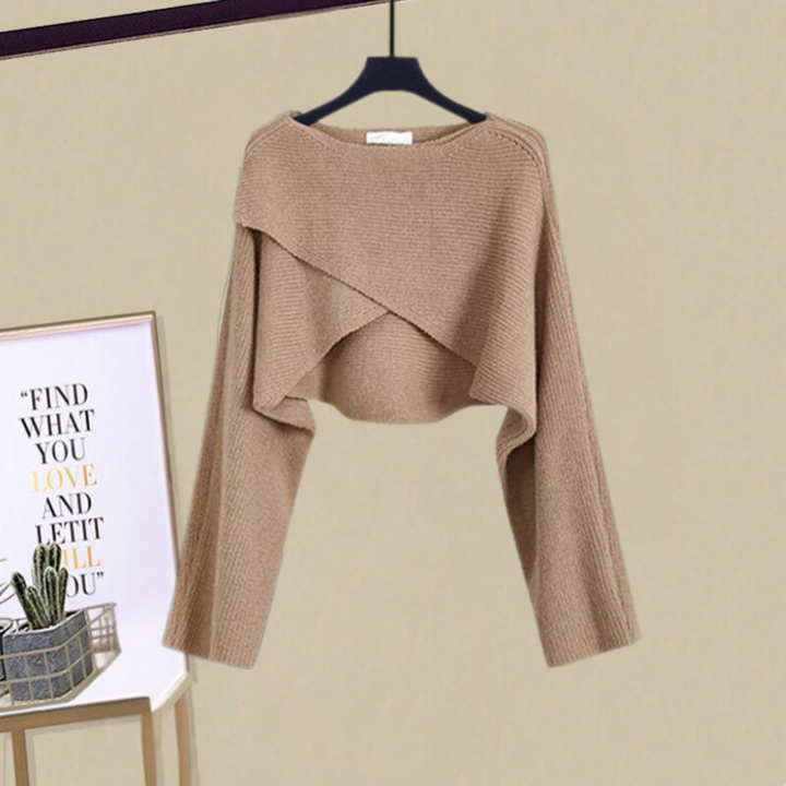 Elle™ | Timeless two-piece set with details